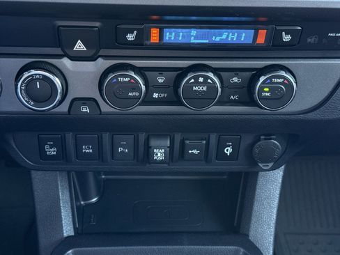 Used 2023 Toyota Tacoma TRD Sport w/ TRD Premium Sport Package image 27