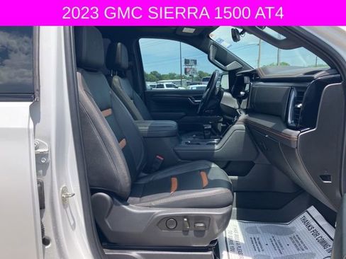Used 2023 GMC Sierra 1500 AT4 w/ Technology Package AWD/4WD image 11