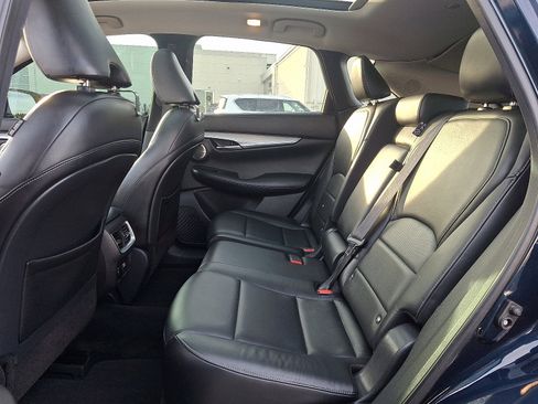 Used 2019 INFINITI QX50 Essential w/ Premium Heat Package image 10