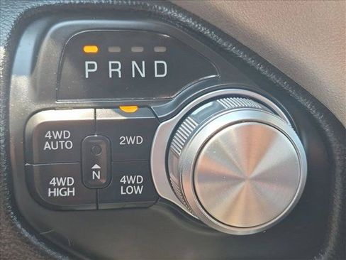 Used 2022 RAM 1500 Laramie AWD/4WD image 11