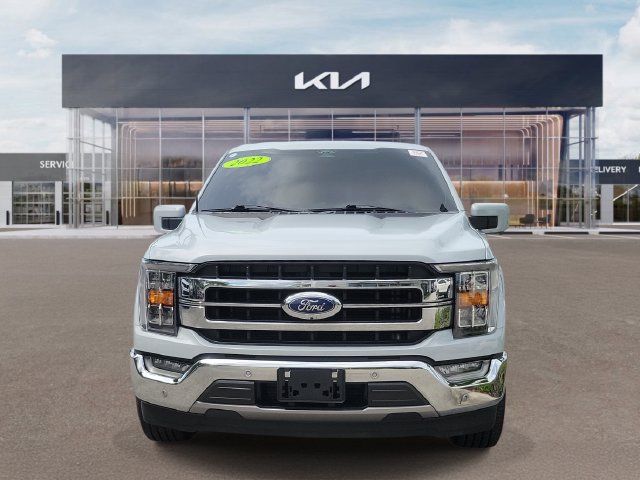 Used 2022 Ford F150 Lariat w/ Tow Technology Package RWD image 2