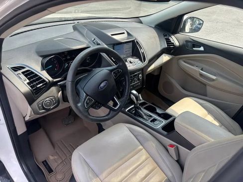 Used 2018 Ford Escape Titanium AWD/4WD image 2