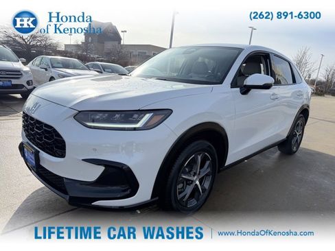 Certified 2025 Honda HR-V EX-L image 2