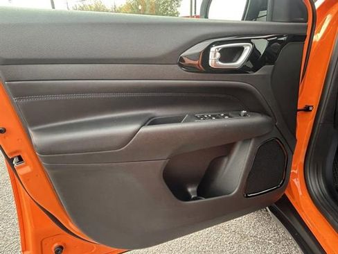 New 2026 Jeep Compass Latitude image 22