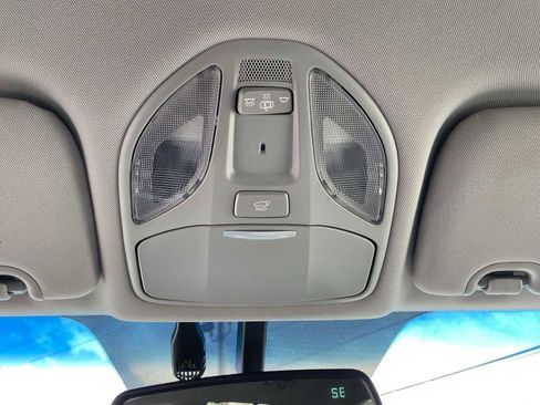 Used 2017 Hyundai Santa Fe Sport 2.0T image 24