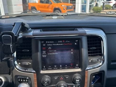 Used 2018 RAM 1500 Laramie w/ Convenience Group AWD/4WD image 5