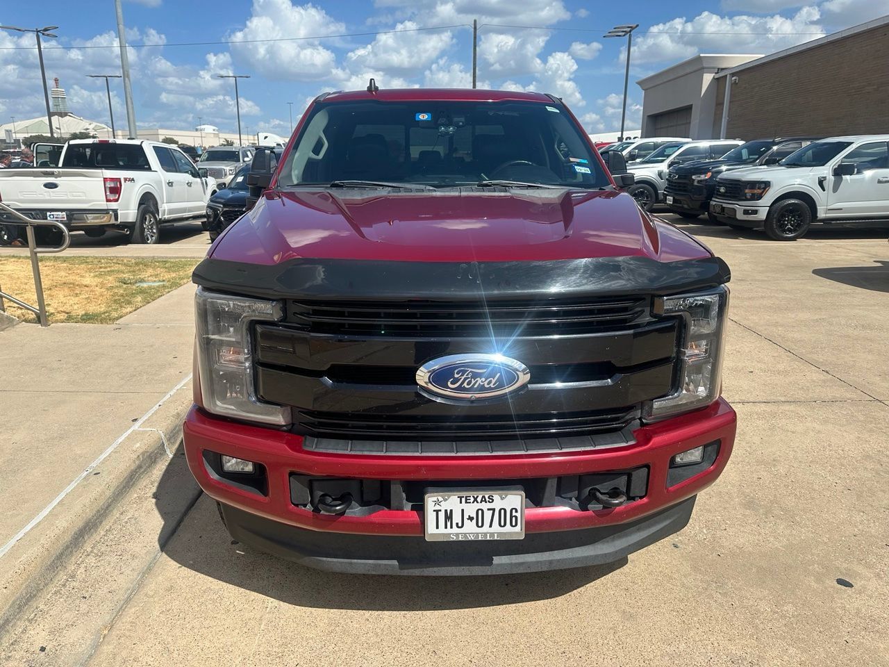 Used 2019 Ford F250 Lariat w/ Lariat Ultimate Package AWD/4WD image 2