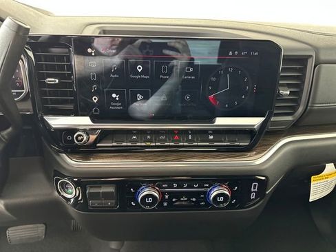 New 2025 GMC Sierra 1500 Elevation image 21