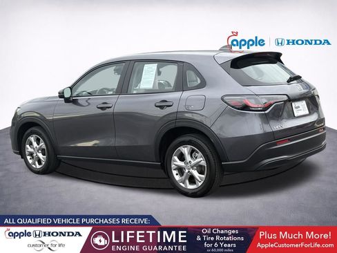 Used 2023 Honda HR-V LX image 4