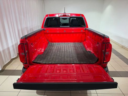 Used 2016 Chevrolet Colorado Z71 AWD/4WD image 11