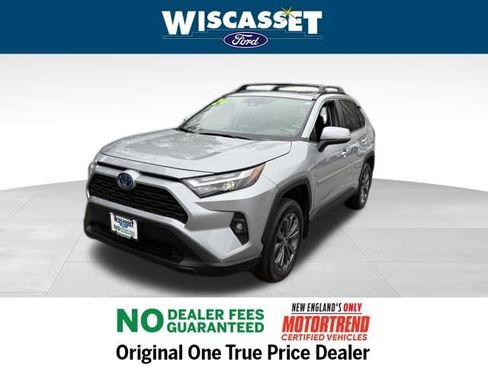 Used 2024 Toyota RAV4 XLE Premium w/ Weather Package image 16