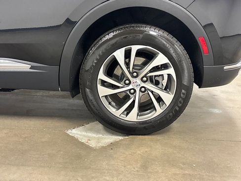 Used 2023 Buick Envision Essence FWD image 14