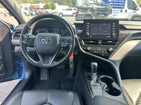 Used 2024 Toyota Camry SE FWD image 15
