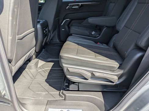 New 2026 Chevrolet Tahoe High Country AWD/4WD image 29