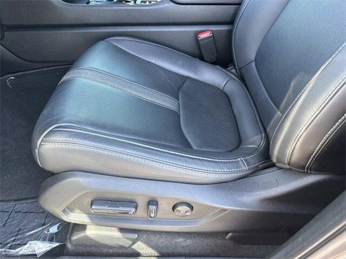 Certified 2025 Honda Pilot EX-L image 13