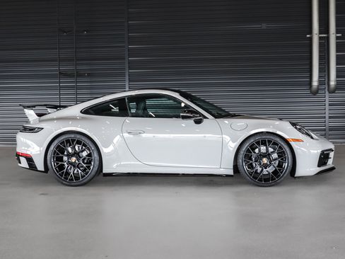 Certified 2022 Porsche 911 Carrera S RWD image 11
