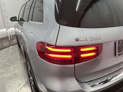 Used 2026 Mercedes-Benz GLB 250 image 30