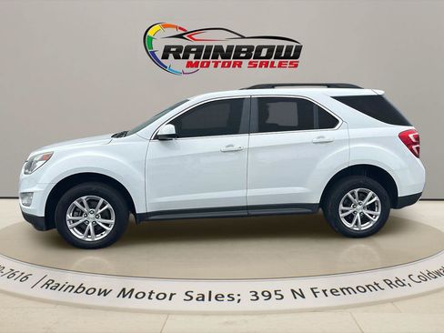 Used 2017 Chevrolet Equinox LT AWD/4WD image 4