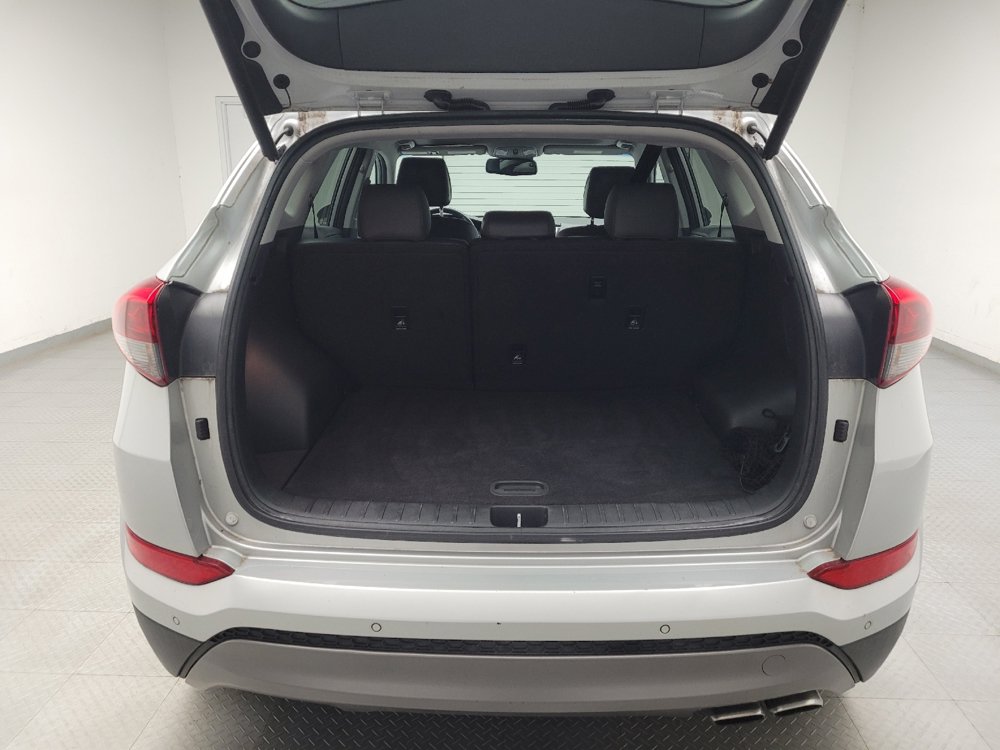 Used 2016 Hyundai Tucson Limited w/ Option Group 03 AWD/4WD image 29