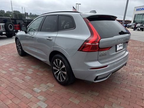 Used 2025 Volvo XC60 B5 Core w/ Protection Package Premier AWD/4WD image 34