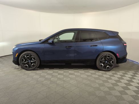 Used 2025 BMW iX xDrive50 w/ Premium Package image 2