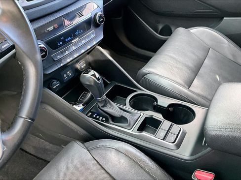 Used 2016 Hyundai Tucson Limited FWD image 17