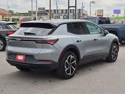 New 2026 Chevrolet Equinox EV LT FWD image 8
