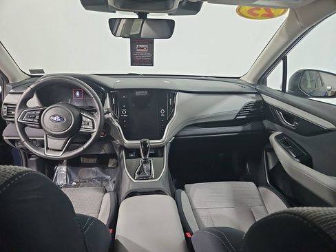Certified 2025 Subaru Outback Premium AWD/4WD image 13