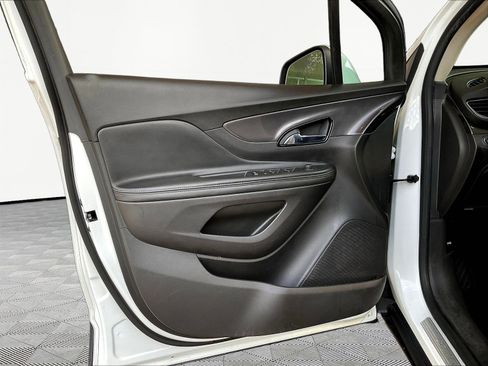 Used 2019 Buick Encore Preferred FWD image 18
