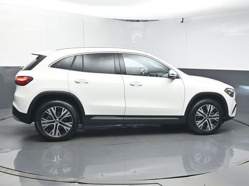 Used 2025 Mercedes-Benz GLA 250 GLA 250 image 8