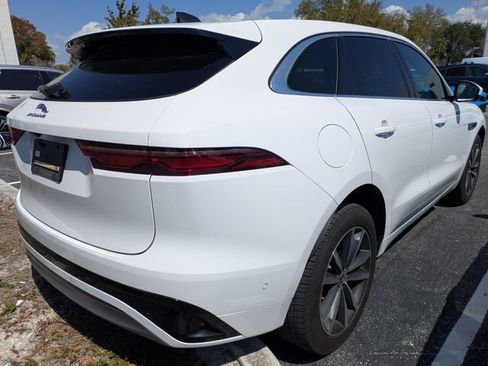Used 2024 Jaguar F-PACE R-Dynamic S image 2