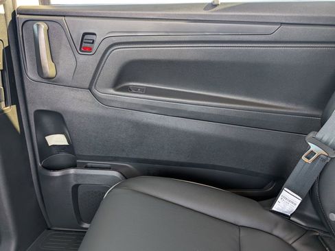 New 2026 Honda Odyssey Touring image 27