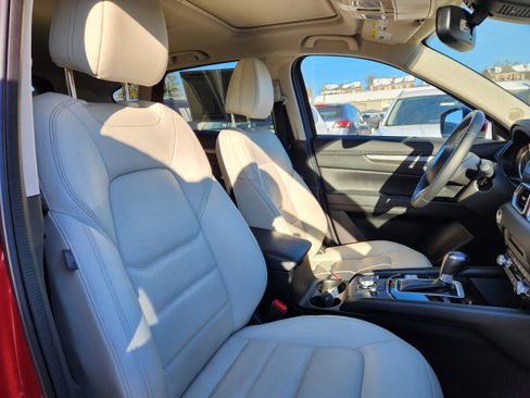 Used 2022 MAZDA CX-5 AWD 2.5 S w/ Preferred Package image 17