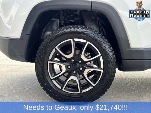 Used 2024 Jeep Compass Trailhawk image 18