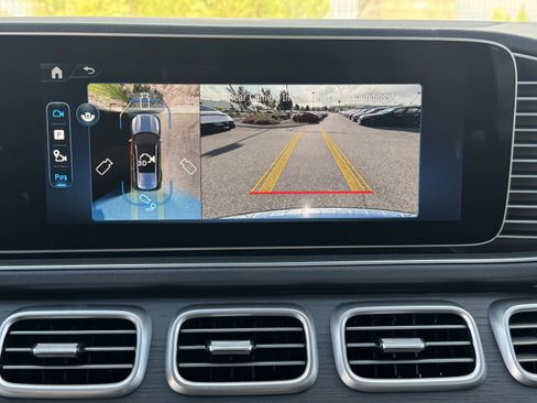 New 2025 Mercedes-Benz GLS 450 4MATIC image 28