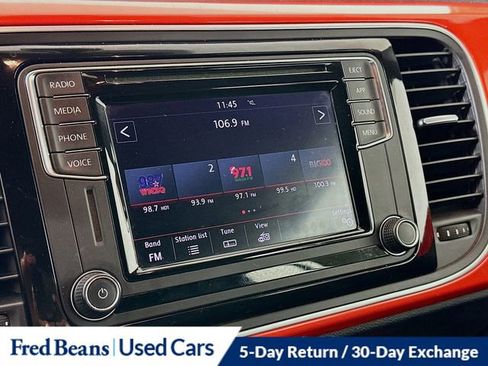 Used 2018 Volkswagen Beetle 2.0T S w/ Style & Comfort Package image 14