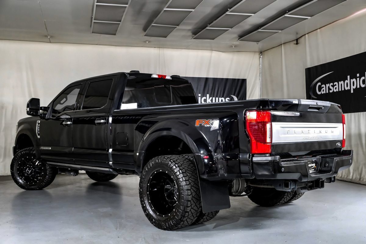 Used 2020 Ford F350 Platinum w/ FX4 Off-Road Package AWD/4WD image 10