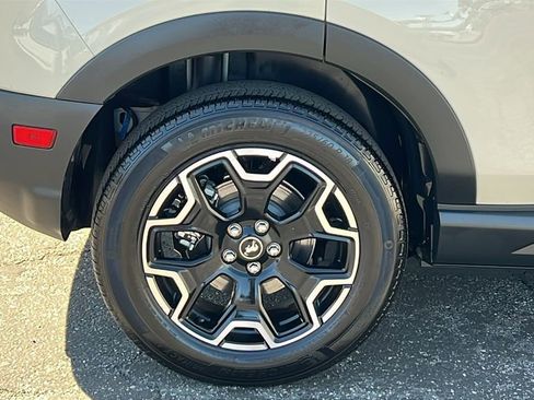 Certified 2025 Ford Bronco Sport Outer Banks w/ Outer Banks Tech Package+ image 9