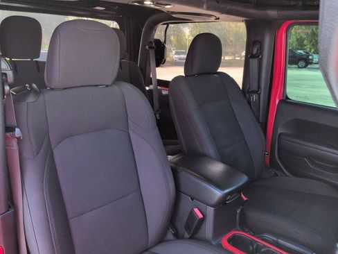 Used 2022 Jeep Wrangler Sport AWD/4WD image 14