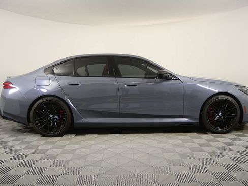 Certified 2025 BMW M5 w/ Carbon Package image 2