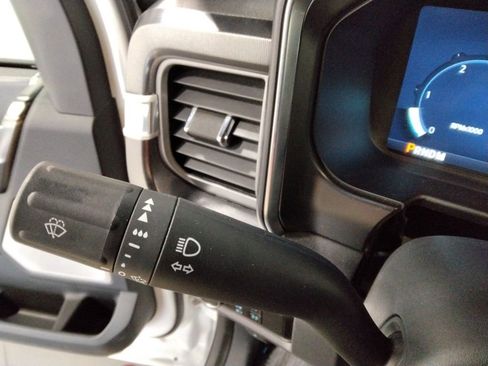 Used 2024 Ford F250 Platinum image 14