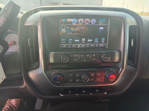Used 2017 Chevrolet Silverado 1500 LT w/ All Star Edition image 11