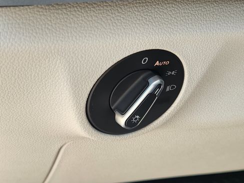 New 2025 Volkswagen Jetta SE image 20