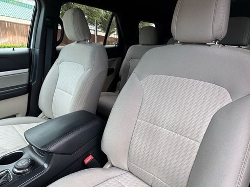 Used 2018 Ford Explorer 4WD image 24