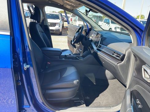 Used 2024 Kia Sportage EX image 14