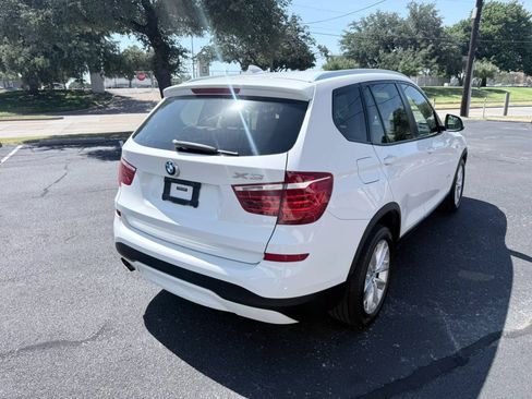 Used 2016 BMW X3 sDrive28i RWD image 5