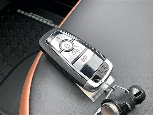 New 2025 Ford Bronco Sport Outer Banks w/ Outer Banks Tech Package+ image 35