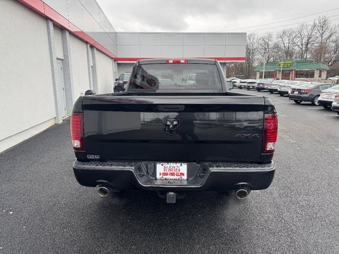 Used 2015 RAM 1500 Express w/ Black Ram 1500 Express Group image 6