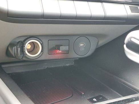 Used 2026 Hyundai Elantra Sport image 26