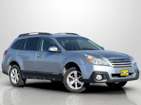 Used 2013 Subaru Outback 2.5i Premium w/ All-Weather Pkg image 2